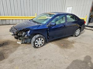 Toyota Corolla BASE 1.8L 4 2013