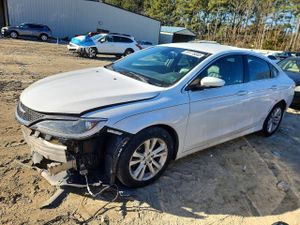 Chrysler 200 LIMITED 2.4L 4 2015