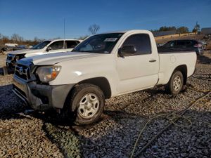 Toyota Tacoma 2.7L 4 2013