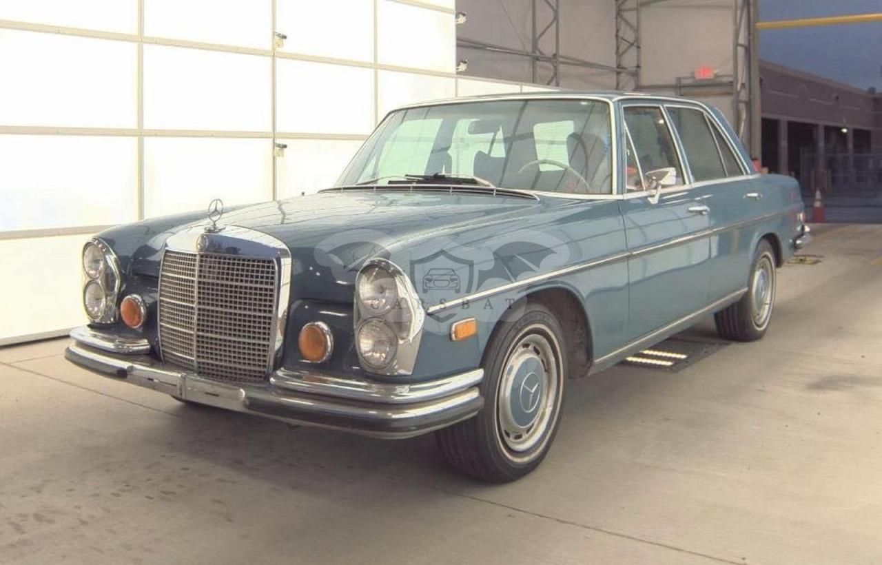 Mercedes-Benz 280 1973