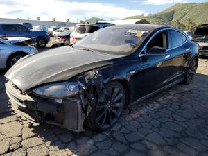 Tesla Model S 2014