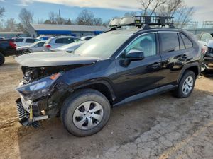 Toyota Rav4 LE 2.5L 4 2021