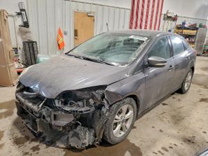 Ford Focus SE 2.0L 4 2013