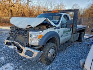Ford F550 SUPER DUTY 6.7L 8 2012