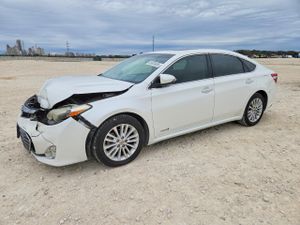 Toyota Avalon HYBRID 2.5L 4 2013