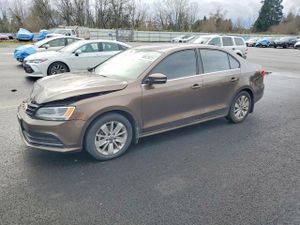 Volkswagen Jetta SE 1.8L 4 2015
