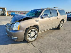 Cadillac Escalade ESV PREMIUM 6.2L 8 2014