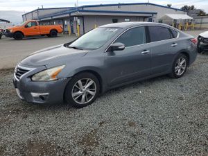 Nissan Altima 2.5 2.5L 4 2015