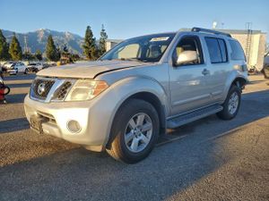 Nissan Pathfinder S 4.0L 6 2011