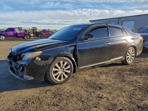 Toyota Avalon BASE 3.5L 6 2011