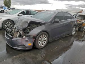 Chevrolet Cruze LS 1.8L 4 2011