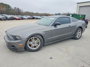 Ford Mustang 3.7L 6 2014