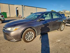 Toyota Camry LE 2.5L 4 2016