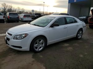 Chevrolet Malibu LS 2.4L 4 2011