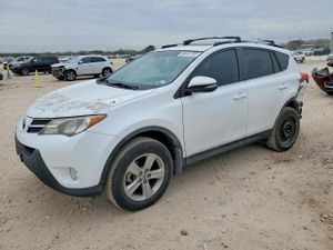 Toyota Rav4 XLE 2.5L 4 2014