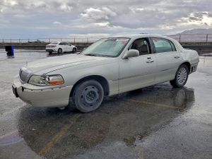 Lincoln Town Car SIGNATURE LIMITED 4.6L 8 2005