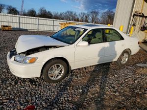Toyota Camry LE 3.0L 6 2001