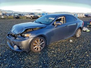 Lexus IS 250 2.5L 6 2014