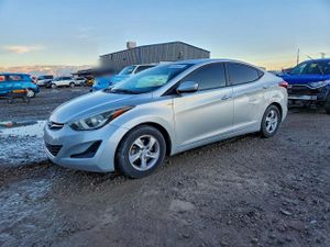 Hyundai Elantra SE 1.8L 4 2015