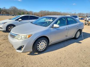 Toyota Camry BASE 2.5L 4 2012