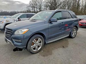 Mercedes-Benz ML 350 BLUETEC 3.0L 6 2013