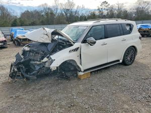 Infiniti QX80 5.6L 8 2015