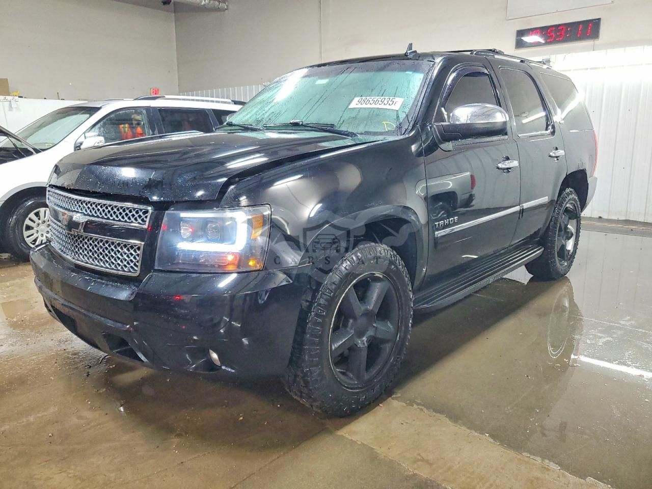 Chevrolet Tahoe K1500 LTZ 5.3L 8 2011