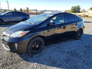 Toyota Prius 1.8L 4 2012