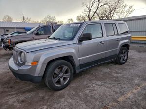 Jeep Patriot LATITUDE 2.0L 4 2014