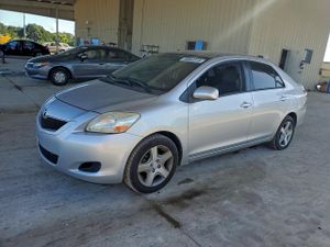 Toyota Yaris 1.5L 4 2012