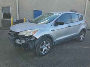 Ford Escape S 2.5L 4 2013