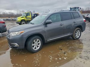 Toyota Highlander BASE 3.5L 6 2011