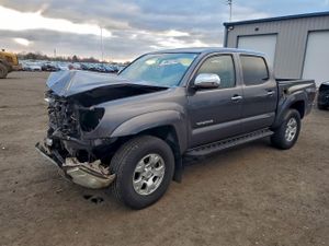 Toyota Tacoma DOUBLE CAB 4.0L 6 2015