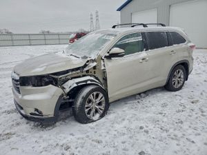 Toyota Highlander XLE 3.5L 6 2015