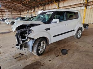 Kia Soul + 2.0L 4 2011