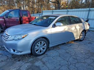 Toyota Avalon BASE 3.5L 6 2011