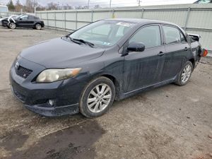 Toyota Corolla BASE 1.8L 4 2010