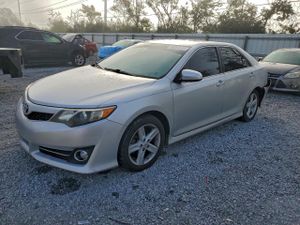 Toyota Camry BASE 2.5L 4 2012