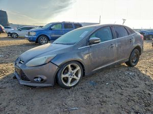 Ford Focus TITANIUM 2.0L 4 2012