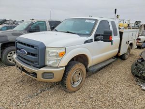 Ford F-250 SUPER DUTY 6.2L 8 2015