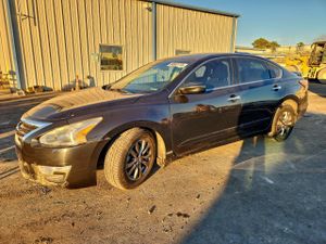 Nissan Altima 2.5 2.5L 4 2015