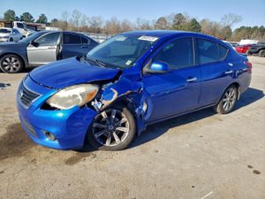 Nissan Versa S 1.6L 4 2014