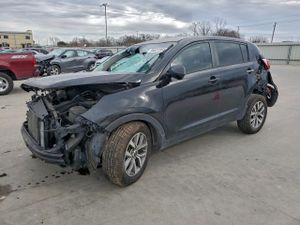 Kia Sportage LX 2.4L 4 2015