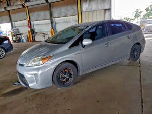 Toyota Prius 1.8L 4 2015