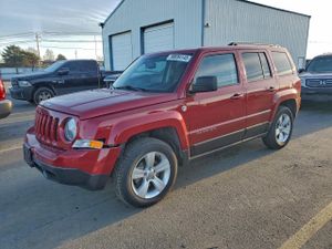 Jeep Patriot LATITUDE 2.4L 4 2013