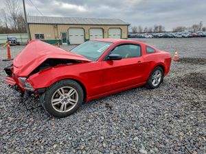 Ford Mustang 3.7L 6 2014