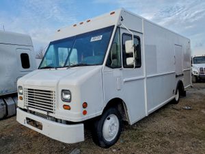 Freightliner Business Class M2 M LINE WALK-IN VAN 6.7L 6 2007