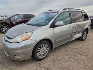 Toyota Sienna XLE 3.5L 6 2010