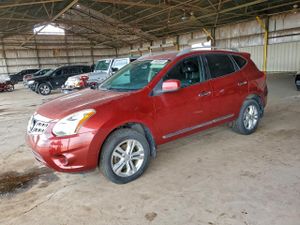 Nissan Rogue S 2.5L 4 2013