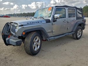 Jeep Wrangler SAHARA 3.6L 6 2013